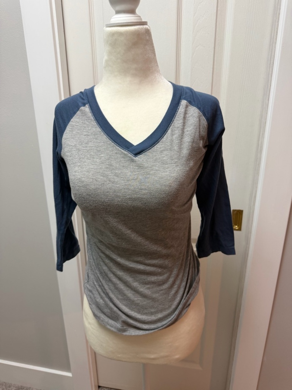 Xhilaration Heather Gray and Navy Raglan V-Neck Tee